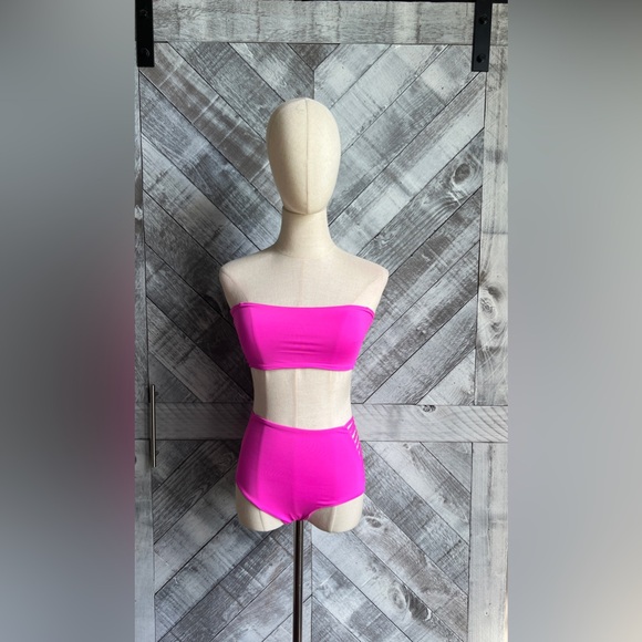 L*SPACE REVOLVE NWT - Picture 5 of 10